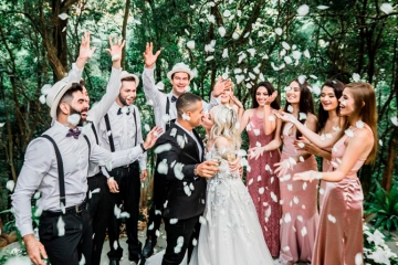 Brasil tem espaço único para casamentos que só existia em Ibiza na Espanha - Agita IH Festa de Casamento Casamento ao Ar Livre Casamento no Interior